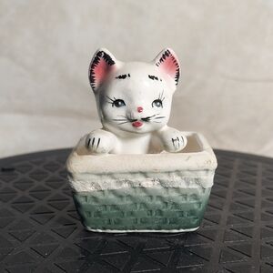 Empress Japan Vintage Ceramic Cat in Basket Planter Figurine 1950s /1960s